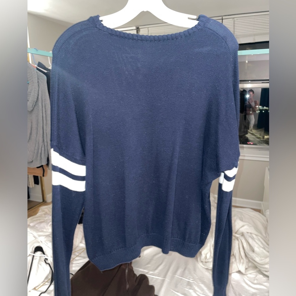Brandy Melville sweater
